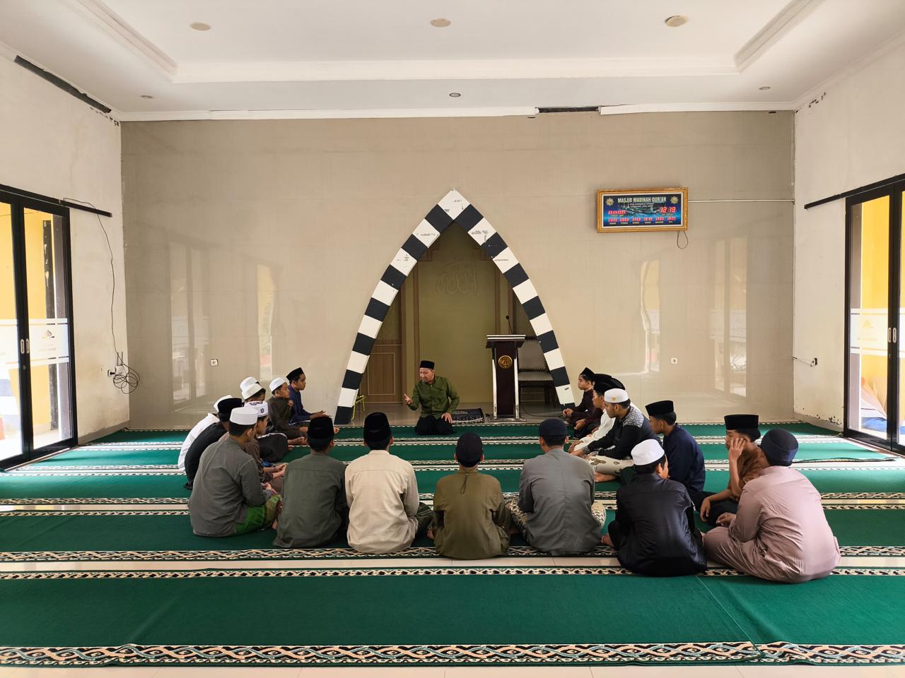 Pesan Penuh Motivasi dari H. Dedi Harjanto untuk Santri Madinah Qur’an